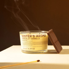 SISTERS AROMA Свічка Ваніль та молочний шоколад, 150 г
