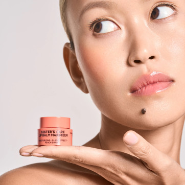 SISTERS AROMA Брелок-бальзам Maximizer Peach Color, 4 г